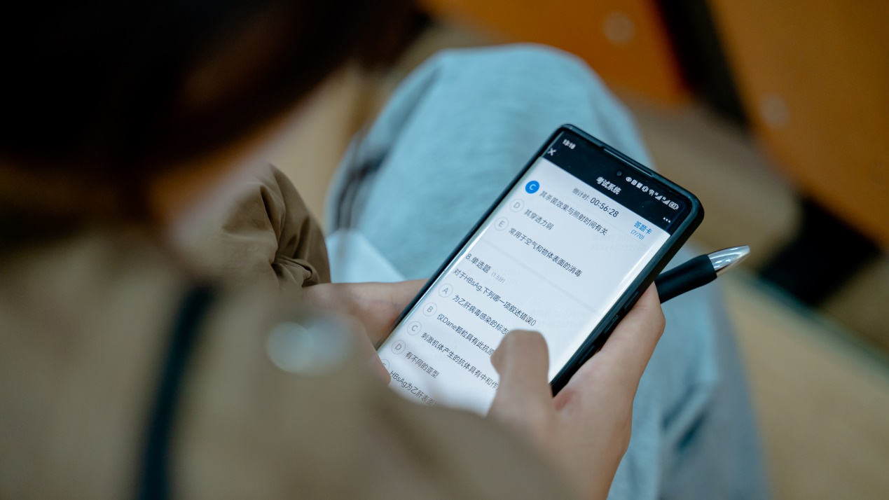 说明: C:\Users\Administrator\Desktop\新建文件夹\DSC_9906.jpg