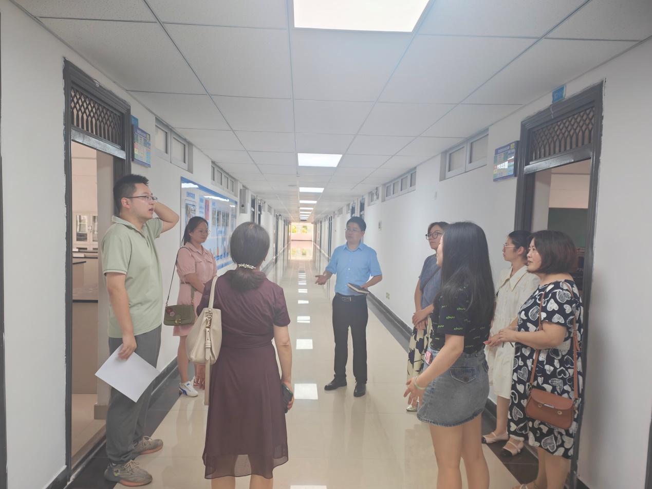 说明: C:\Users\ADMINI~1\AppData\Local\Temp\WeChat Files\2f3fc74d3635ee7e49f3af18b2fa303.jpg