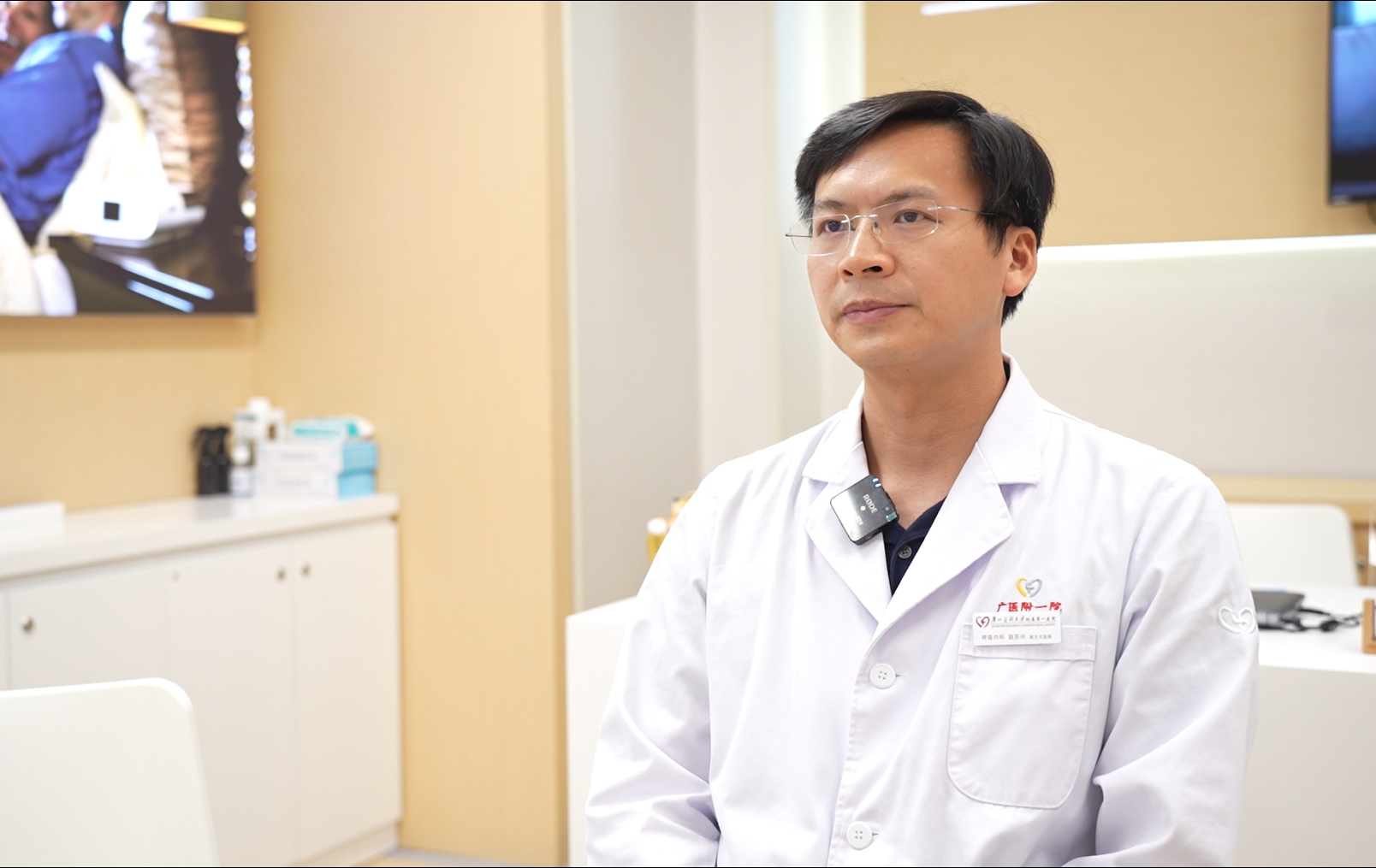 说明: https://n.sinaimg.cn/sinakd20230321s/223/w1608h1015/20230321/73e5-0a9689bd2f17bc18ea45e6693924625c.png